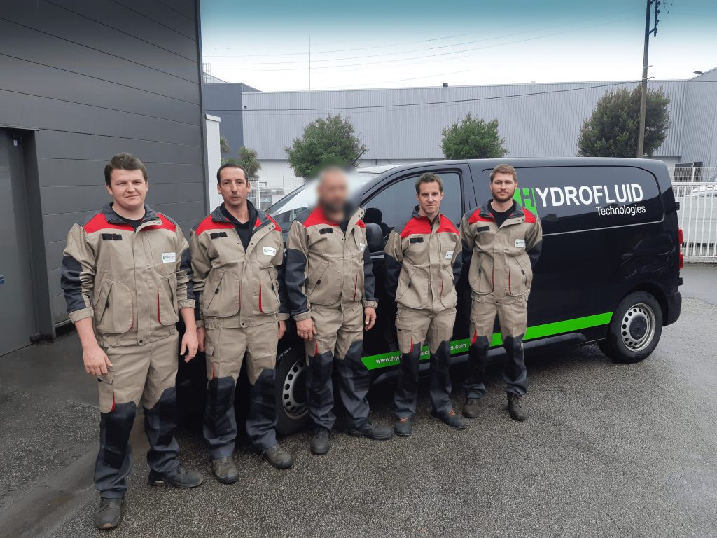 équipe de maintenance hydraulique à lorient